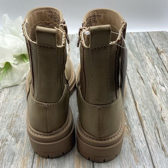 Women's Slouch Lug Chelsea Boots Ankle Bootie Shoes Size 7 - Picture 5 of 12